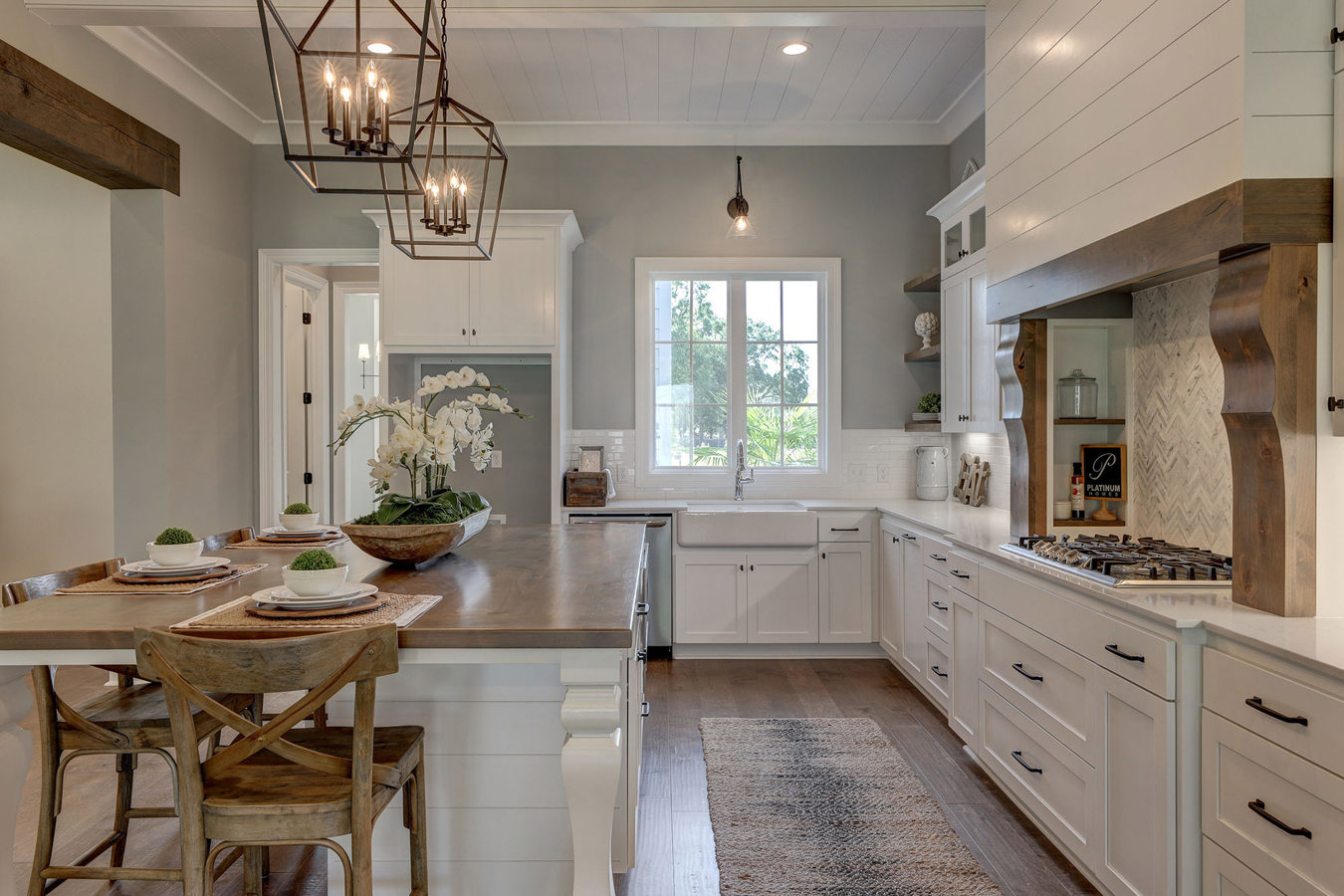 410 Ambergris Lane photo 3