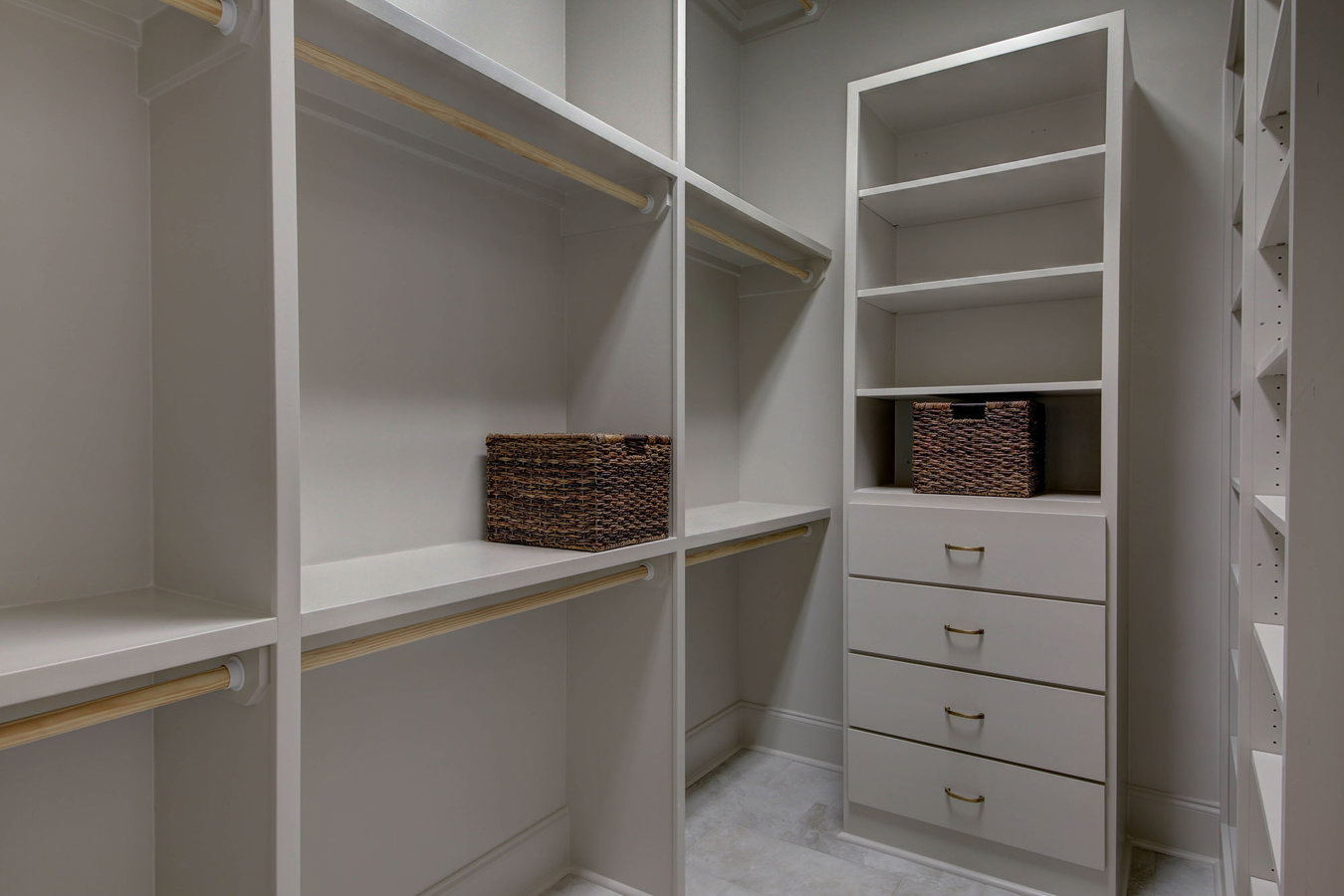 411 Ambergris Lane photo 9