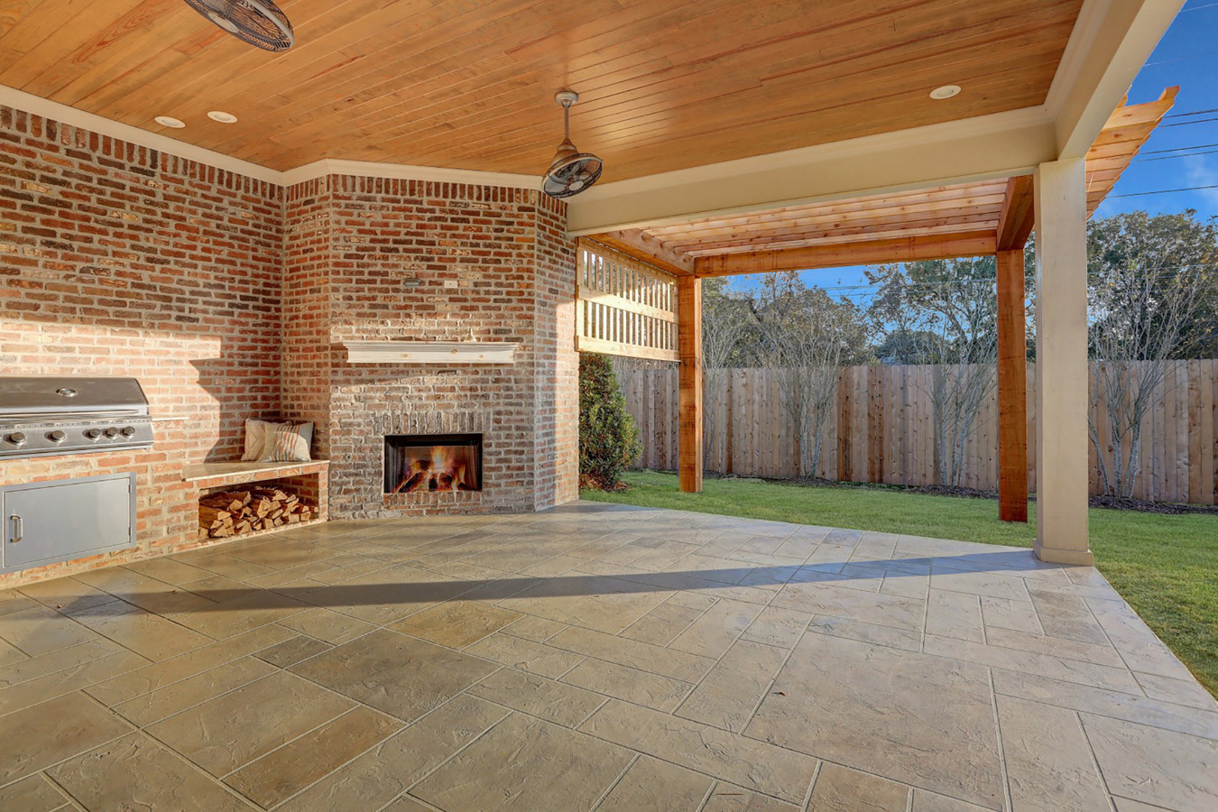 411 Ambergris Lane photo 11